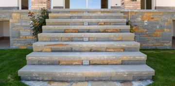 Masonry steps by Awesome Landscape Design, Inc.